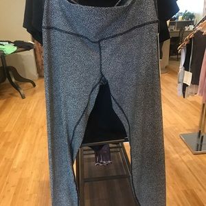 Lululemon wunder under